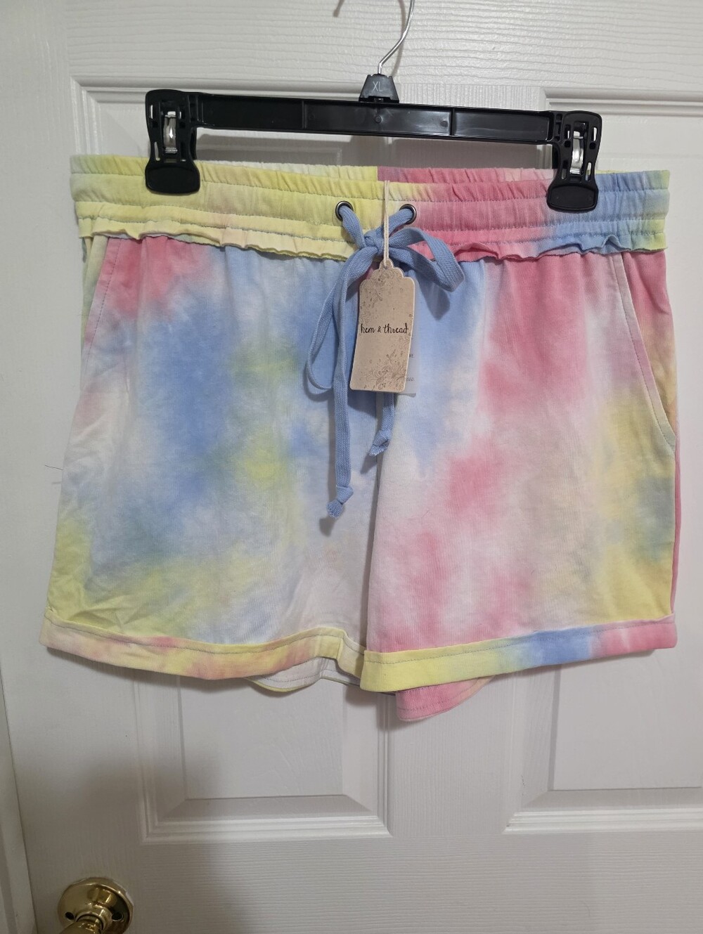 Hem & Thred Tie-Dye Drawstring Women’s Shorts - Pastel Rainbow NWTS Size Lg